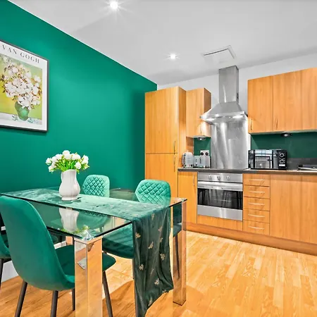 Sleeps 7 - 4 Beds Apt Arcadian Centre B'Ham Birmingham Exterior photo