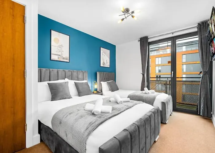 Sleeps 7 - 4 Beds Apt Arcadian Centre B\'Ham